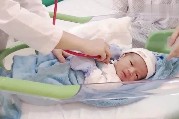别被“低价代孕医院”蒙蔽，价格往往是最昂贵的陷阱